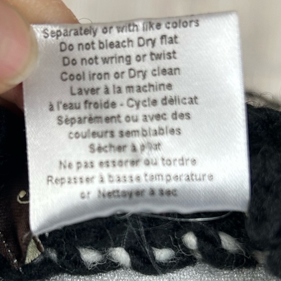 Iperico Made in Italy Wool Blend Houndstooth Poncho Sweater One Size - Picture 9 of 9